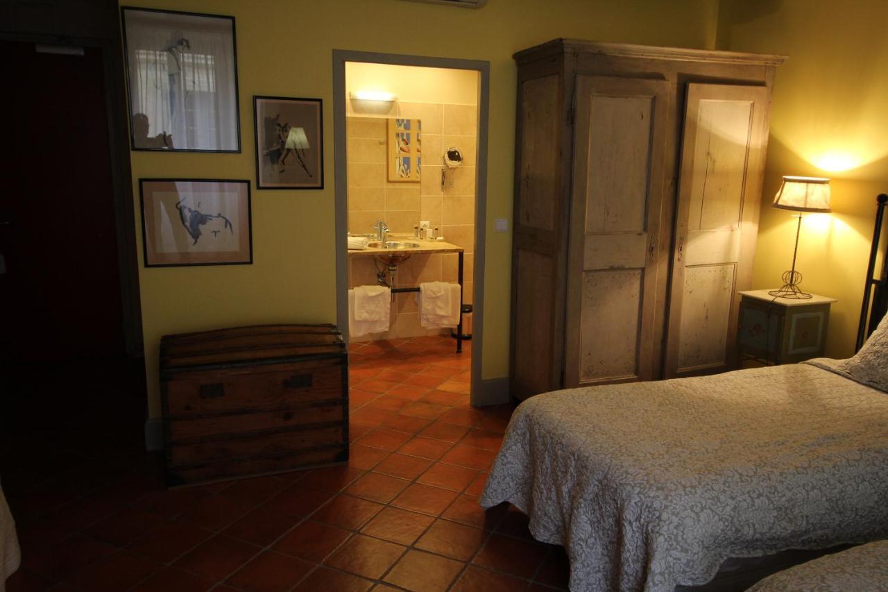La Parenthese Hostellerie Provencale Uzes Ngoại thất bức ảnh